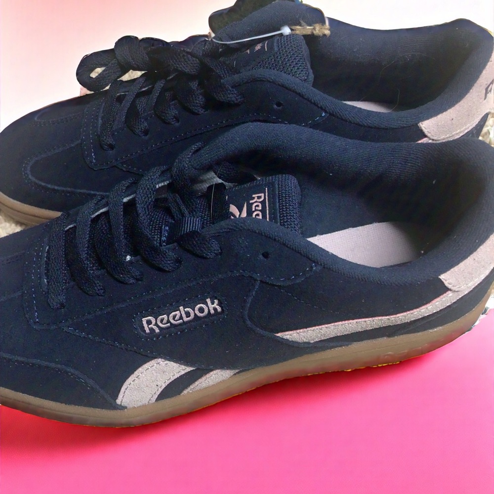 Reebok ladies sneakers